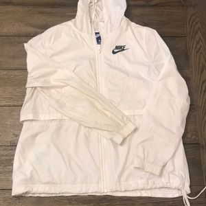 NIKE White athletic rain jacket. Medium.
